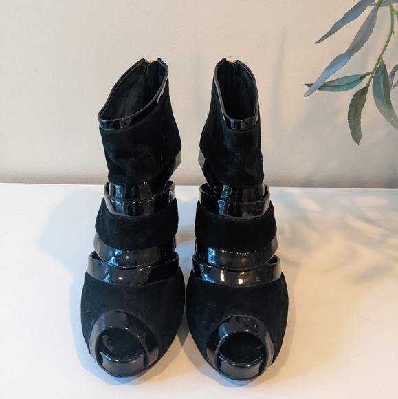 SOLD Tory Burch Lucille Black Suede Platform Ankle Boots 37 7 - Picture 3 of 12